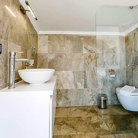 Sleeps 10 Pool Air Con Wifi * Kalkan