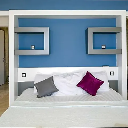 Sleeps 10 Pool Air Con Wifi Kalkan