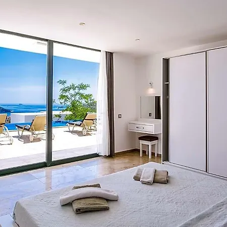 Sleeps 10 Pool Air Con Wifi Villa *